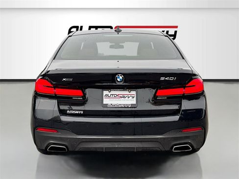 Used 2021 BMW 540i xDrive w/ M Sport Package image 6
