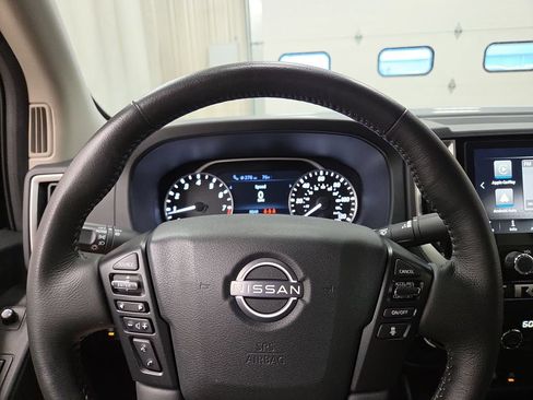Used 2025 Nissan Frontier SV w/ SV Convenience Package AWD/4WD image 21