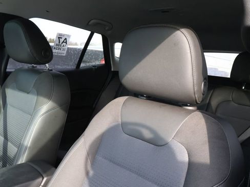 Certified 2024 Chevrolet Trax LT image 10