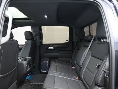 Used 2023 GMC Sierra 1500 Denali w/ Denali Reserve Package image 30
