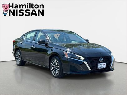 Used 2024 Nissan Altima 2.5 SV w/ SV Premium Package