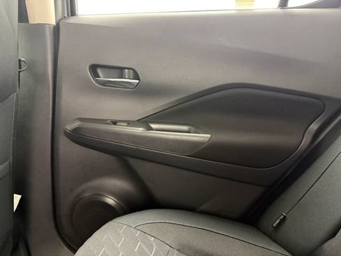 Used 2023 Nissan Kicks SV FWD image 33