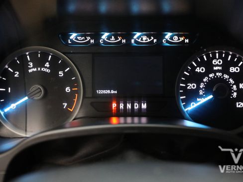 Used 2020 Ford F150 XLT w/ Equipment Group 302A Luxury AWD/4WD image 9