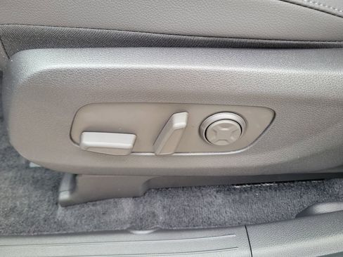New 2026 Kia Carnival SX Prestige FWD image 25