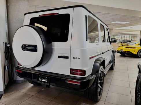 New 2026 Mercedes-Benz G 63 AMG 4MATIC image 8