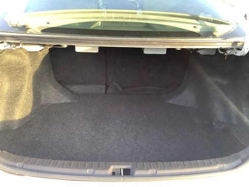 Used 2013 Toyota Corolla S image 13