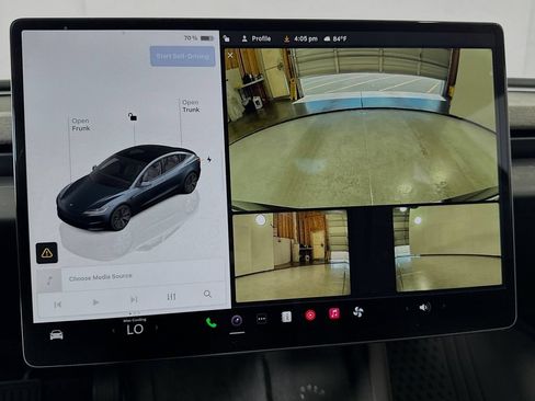 Used 2024 Tesla Model 3 Standard Range RWD image 15