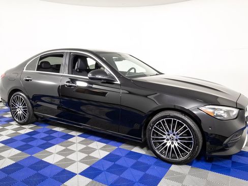 Used 2024 Mercedes-Benz C 300 Sedan image 3