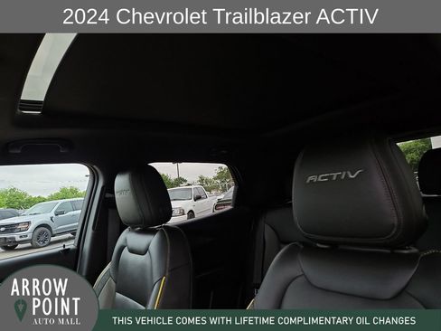 Used 2024 Chevrolet TrailBlazer ACTIV w/ Convenience Package FWD image 22