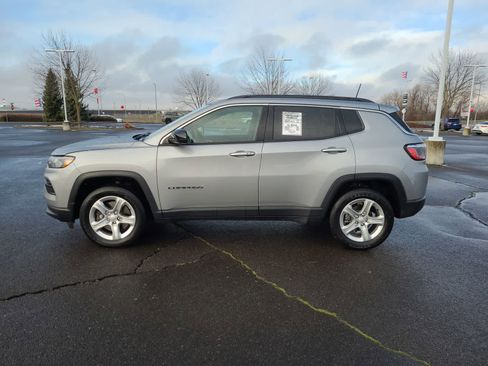 Certified 2023 Jeep Compass Latitude w/ Sun and Sound Group image 11