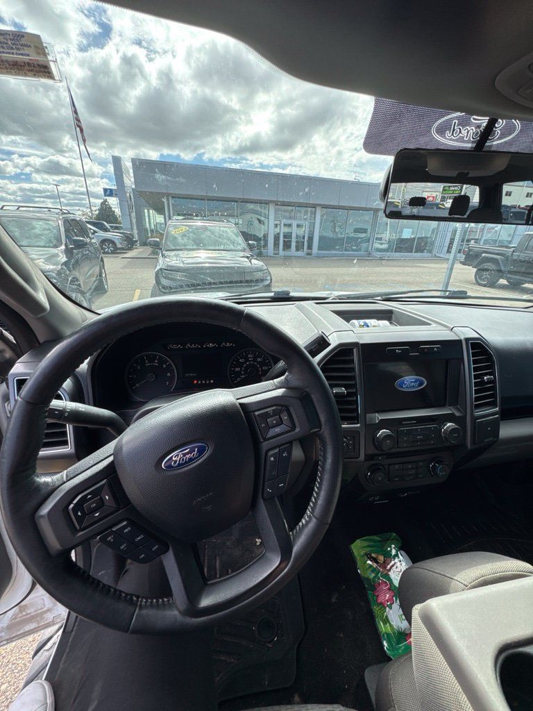 Used 2018 Ford F150 XLT w/ Equipment Group 302A Luxury AWD/4WD image 12