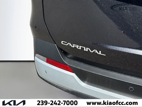 New 2026 Kia Carnival image 11