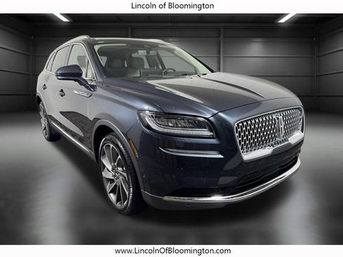 Used 2022 Lincoln Nautilus Reserve AWD/4WD image 10