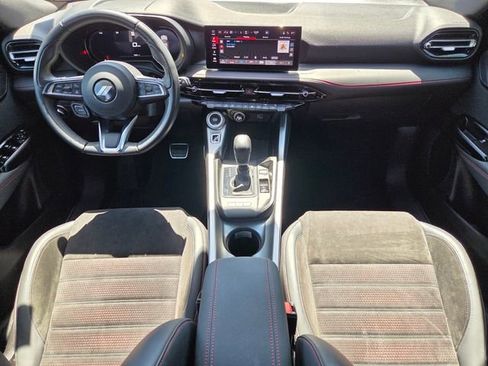 Certified 2024 Dodge Hornet GT image 17