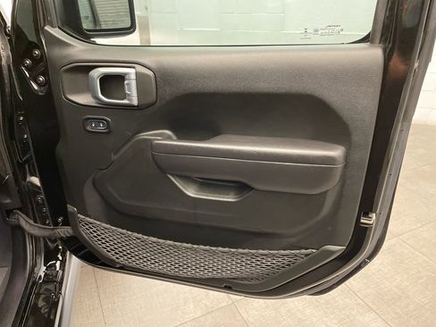 Certified 2022 Jeep Gladiator Rubicon image 26