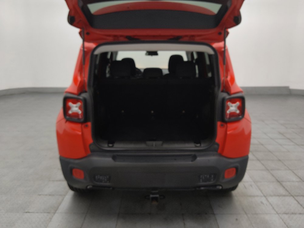 Used 2018 Jeep Renegade Altitude AWD/4WD image 29