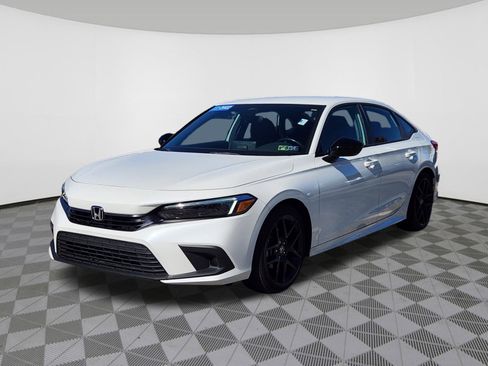 Certified 2022 Honda Civic Sport image 2