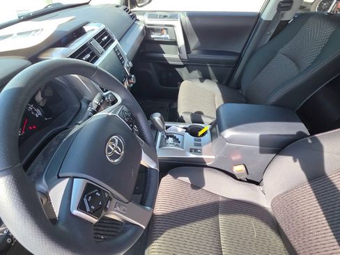 Used 2022 Toyota 4Runner Trail Special Edition AWD/4WD image 12