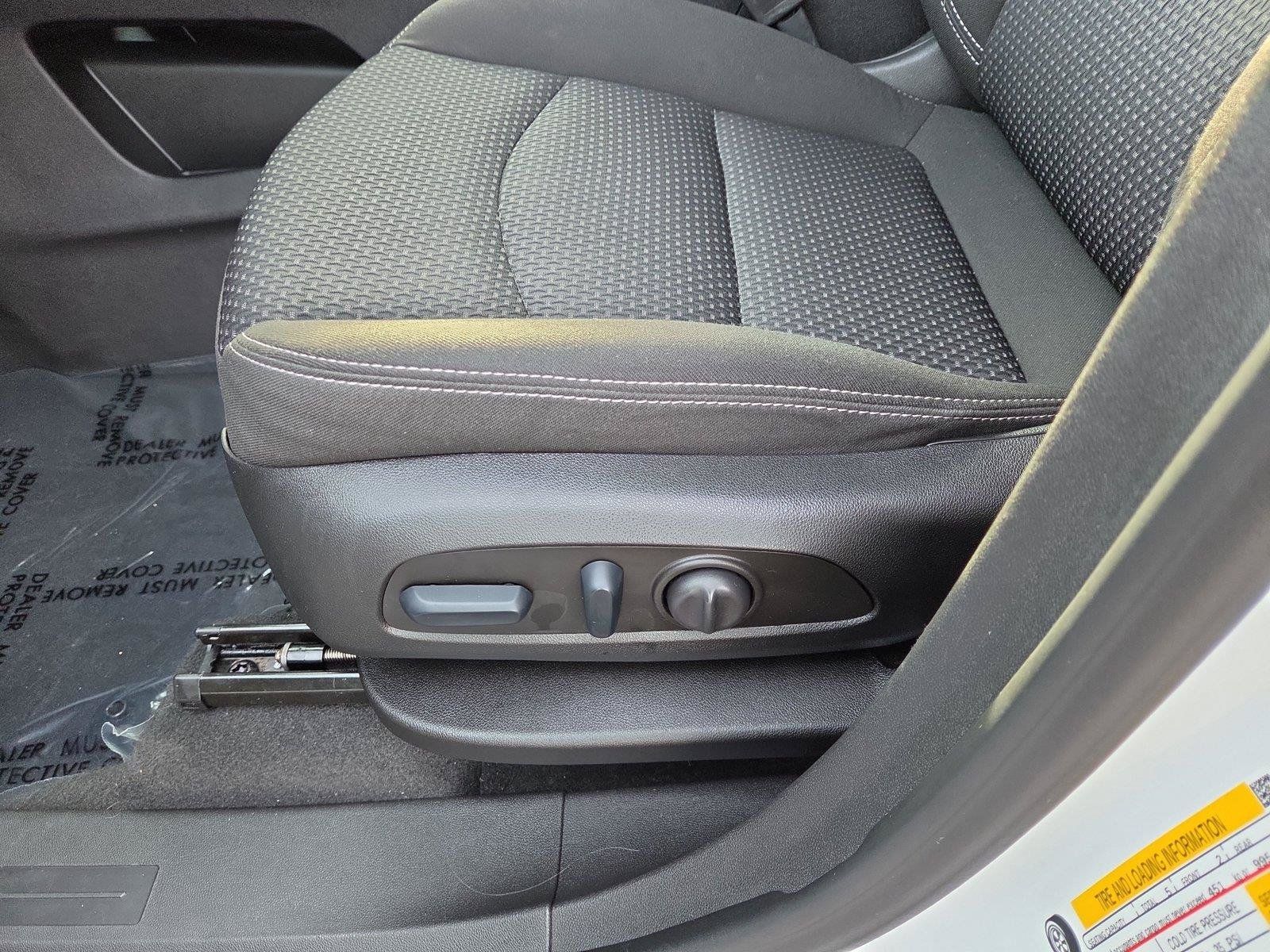 Used 2023 GMC Terrain SLE w/ Driver Convenience Package AWD/4WD image 22