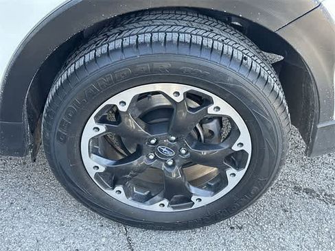 Certified 2023 Subaru Crosstrek 2.0i Premium image 5