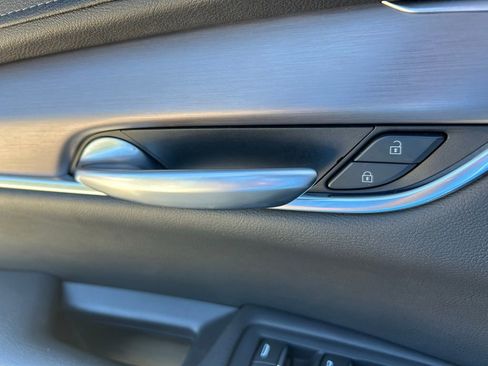 Used 2024 Cadillac XT5 Luxury image 52