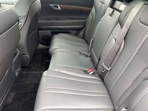 New 2026 Genesis GV80 2.5T Select image 13