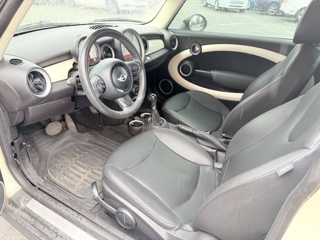Used 2013 MINI Cooper Hardtop FWD image 7