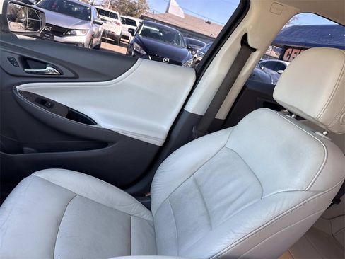 Used 2020 Chevrolet Malibu Premier image 18