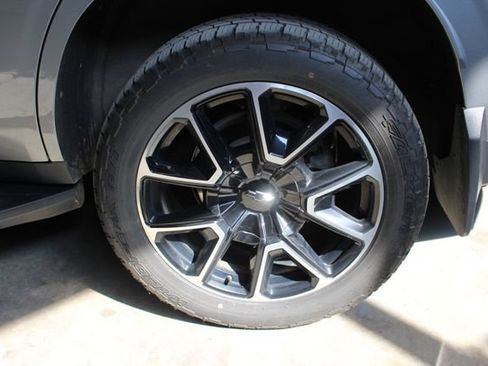 Used 2023 Chevrolet Tahoe RST AWD/4WD image 46