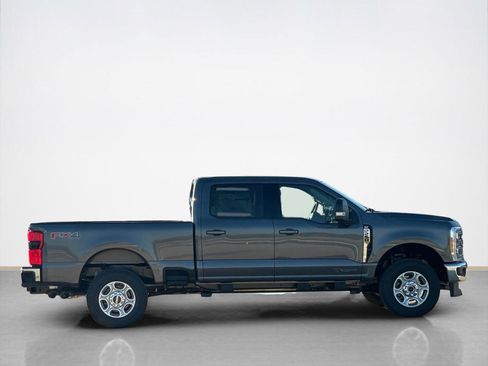 New 2026 Ford F250 XLT w/ XLT Premium Package image 8