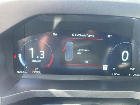 Used 2025 Ford Explorer Active image 15