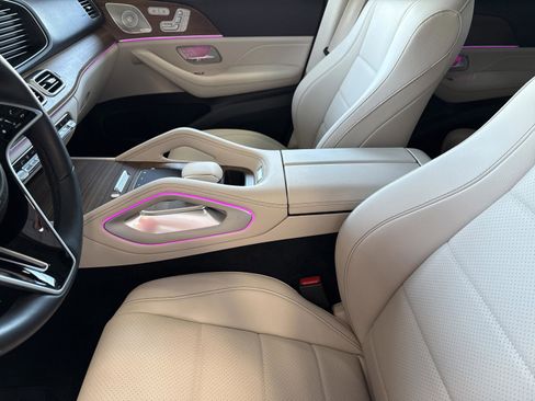 Certified 2025 Mercedes-Benz GLE 450e 4MATIC image 17