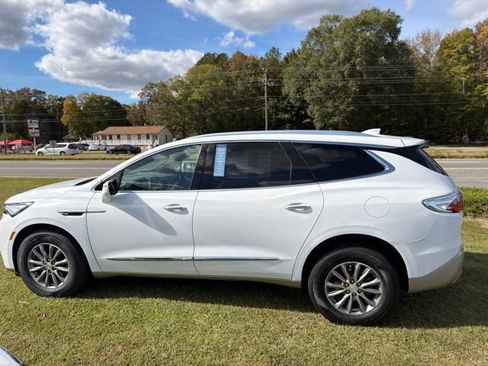 Certified 2022 Buick Enclave Premium image 8
