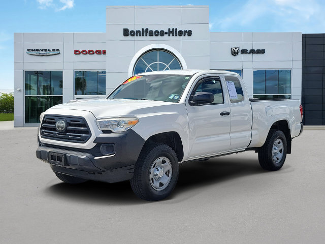Used 2018 Toyota Tacoma SR AWD/4WD image 3