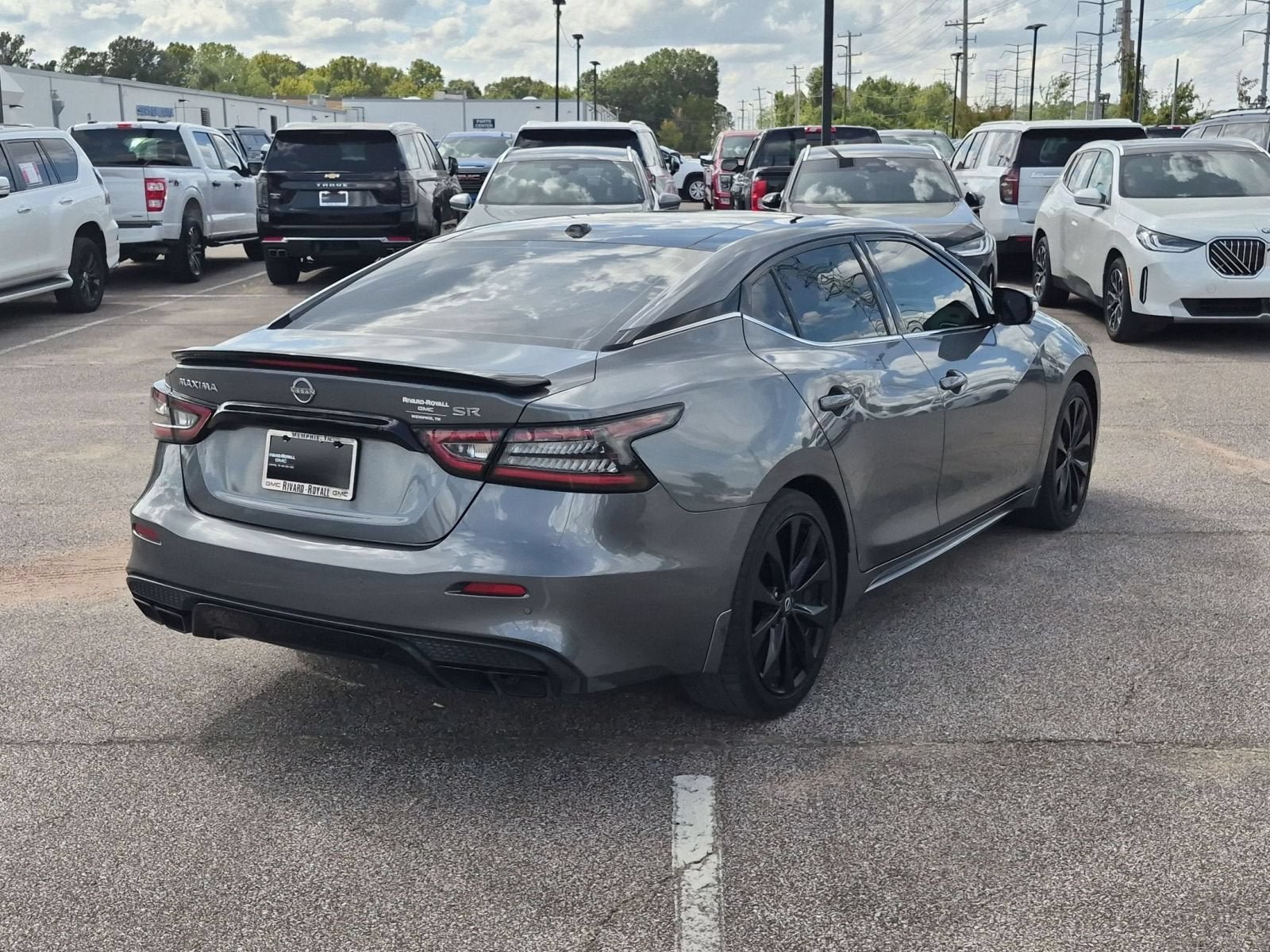Used 2023 Nissan Maxima SR w/ Sport Mat Group FWD image 6
