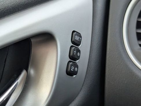 Used 2017 Nissan Pathfinder SL w/ Cargo Package image 22