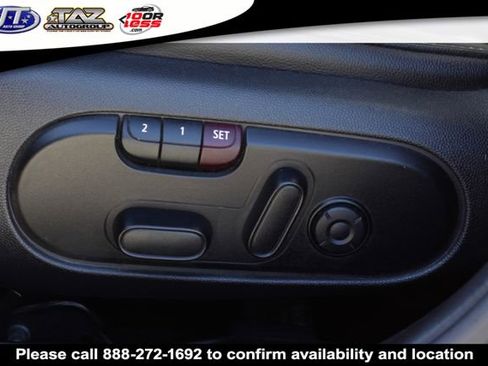 Used 2018 MINI Cooper Clubman S image 12