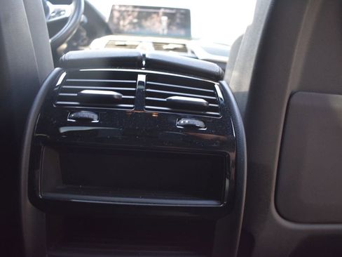 Used 2023 BMW 530e RWD image 30
