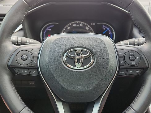 Used 2019 Toyota RAV4 XSE AWD/4WD image 12