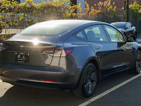 Used 2023 Tesla Model 3 Standard Range RWD image 7
