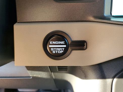 Used 2024 Ford Bronco Wildtrak AWD/4WD image 23