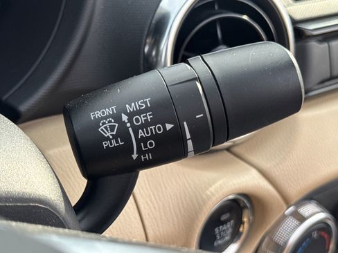 Used 2017 MAZDA MX-5 Miata Grand Touring image 20