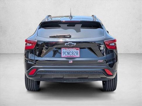 Used 2024 Chevrolet Trax RS w/ Driver Confidence Package FWD image 6