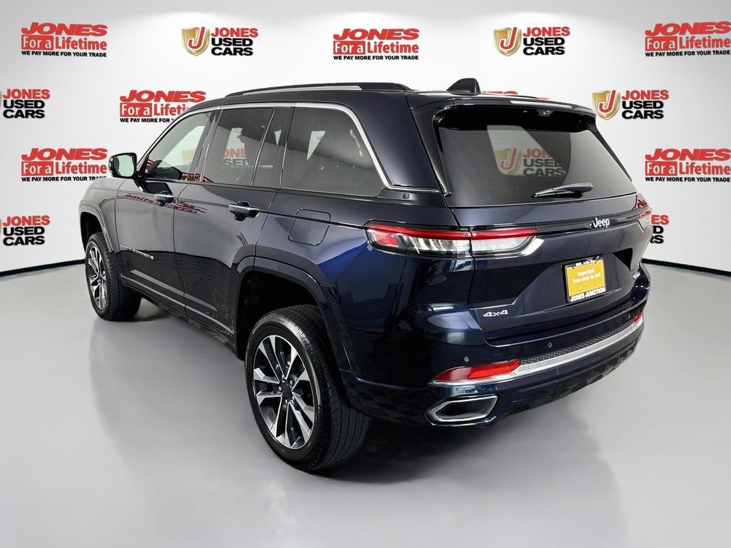 Used 2023 Jeep Grand Cherokee Overland w/ Adv Protech Group III AWD/4WD image 2