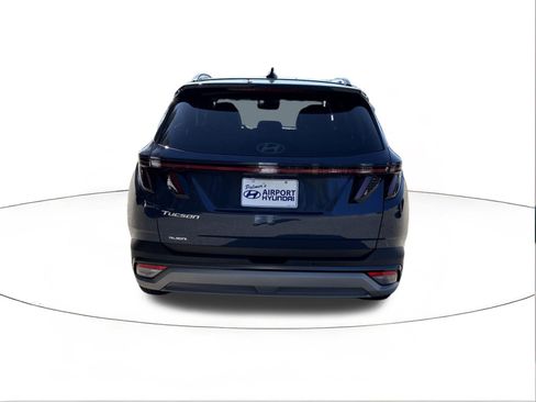 Certified 2025 Hyundai Tucson Limited image 4