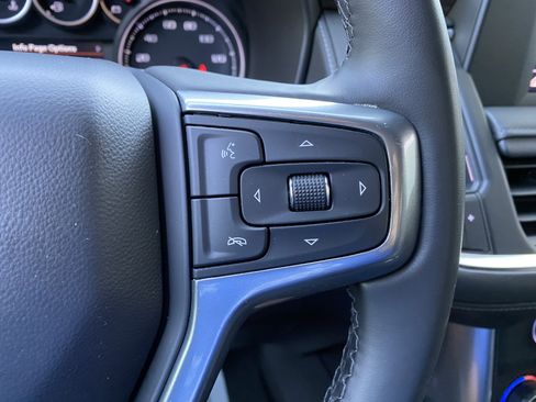 Used 2023 Chevrolet Tahoe LS RWD image 21