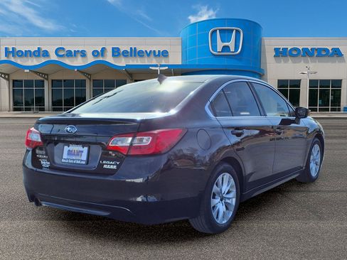 Used 2017 Subaru Legacy 2.5i Premium image 8