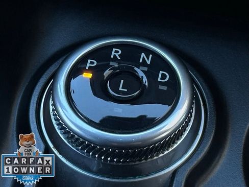 Used 2025 Ford Explorer ST-Line w/ ST-Line Street Pack image 18