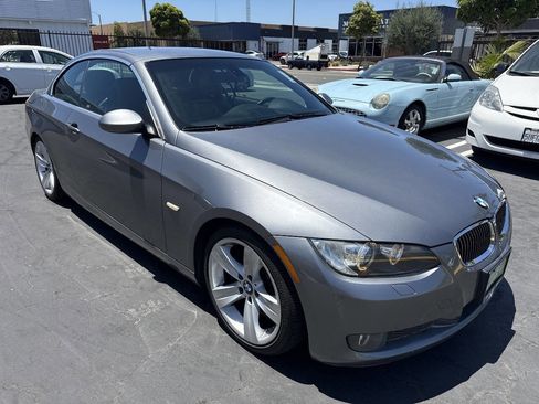 Used 2008 BMW 335i Convertible RWD image 22