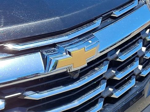 Used 2025 Chevrolet Equinox LT FWD image 29